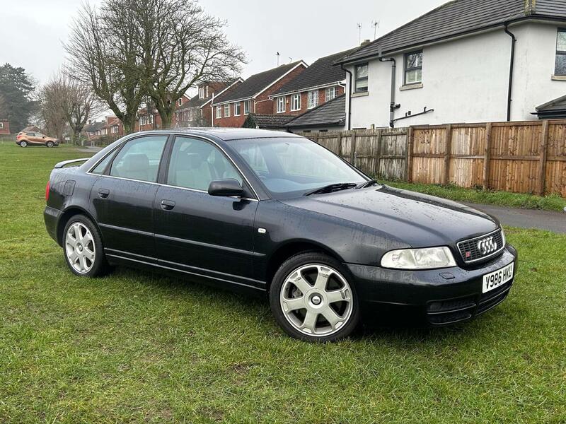 Audi A4 view 3