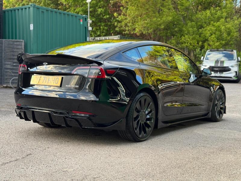 2021 Tesla Model 3 - exterior