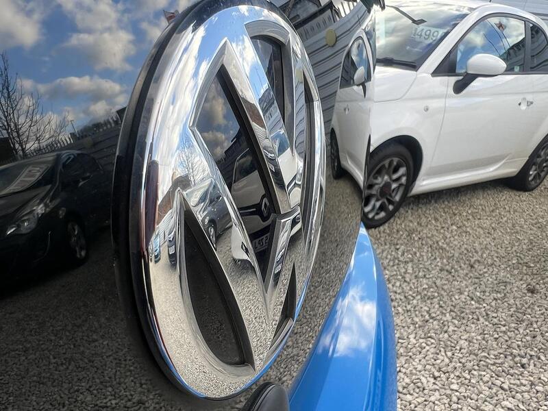 Volkswagen Up! view 7