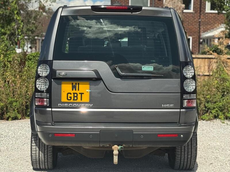Land Rover Discovery view 6