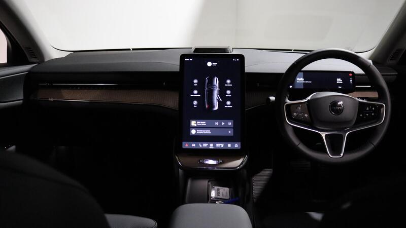 Volvo Es90 view 5