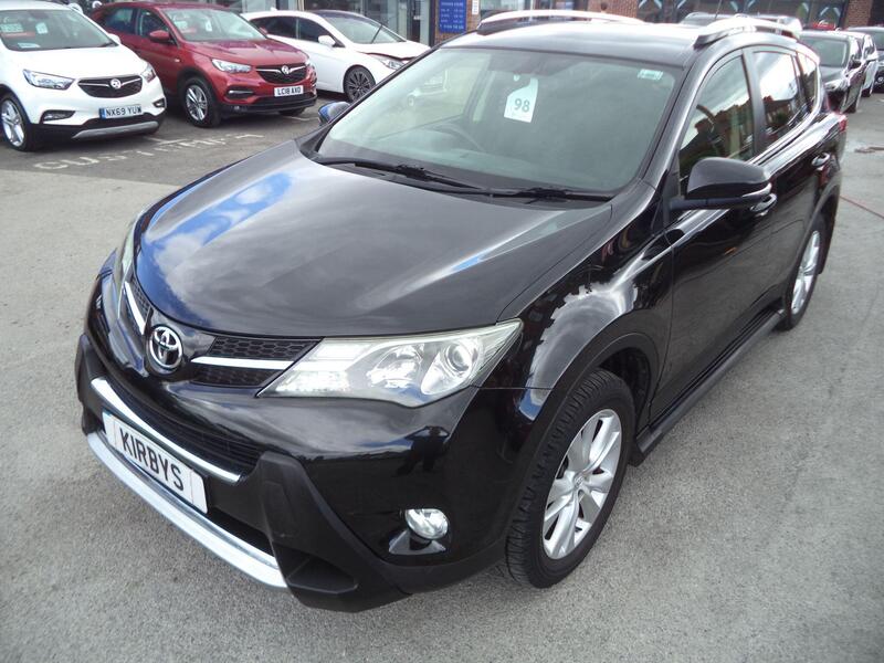 Toyota Rav4 view 3