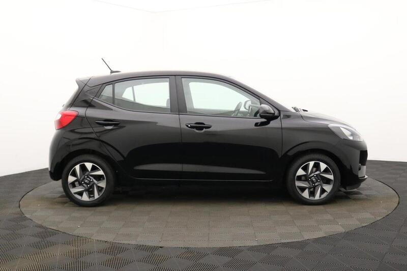 Hyundai I10 view 2
