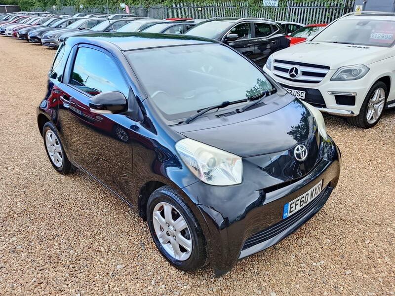 Toyota Iq view 7