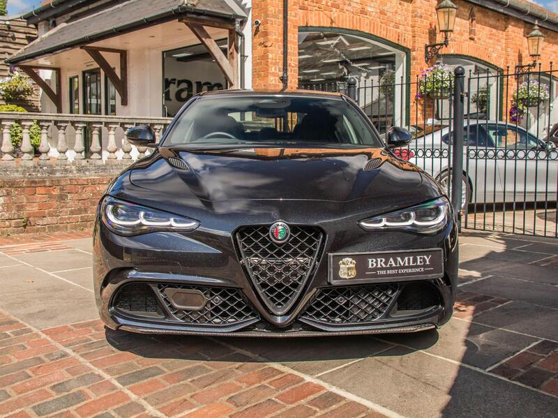 Alfa Romeo Giulia view 5
