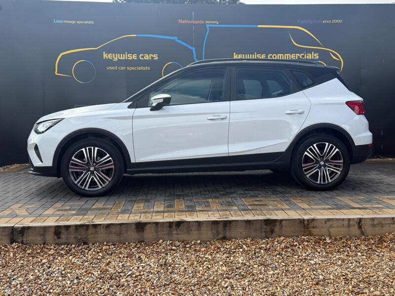 Seat Arona view 2