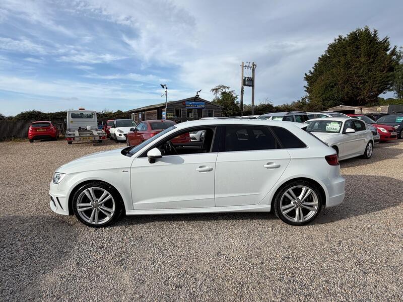 Audi A3 view 3