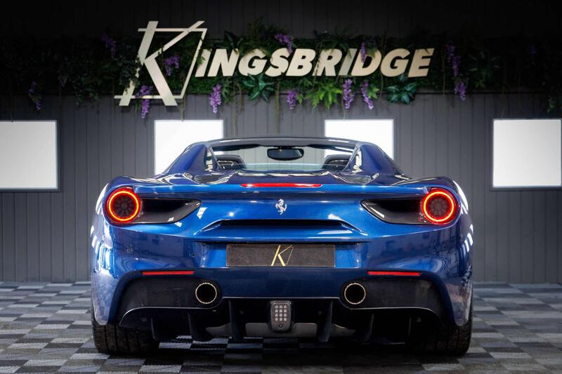 Ferrari 488 view 7