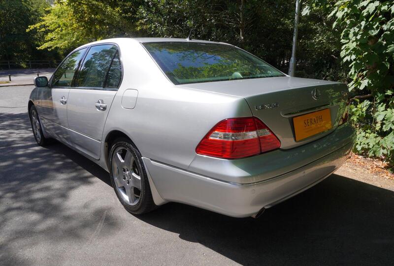 Lexus LS view 4