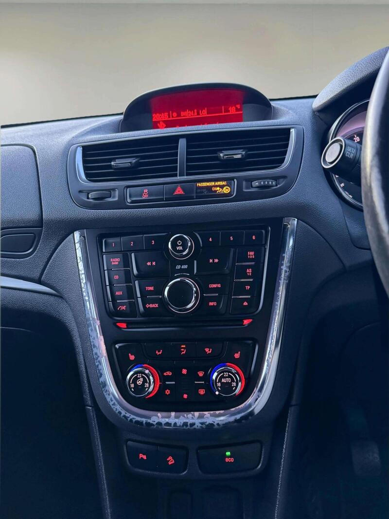 Vauxhall Mokka view 6