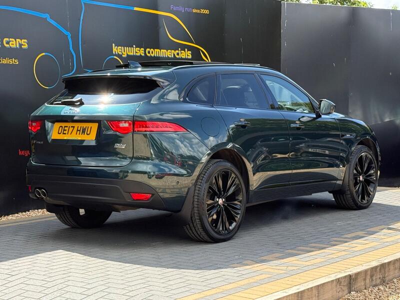 Jaguar F-Pace view 5