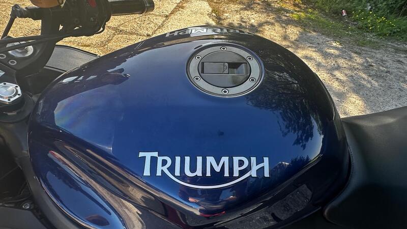 2011 Triumph Sprint GT 1050 — photo 9