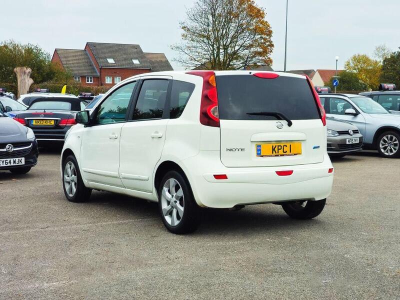 WHITE 2009 Nissan NOTE - AutoTrader Import