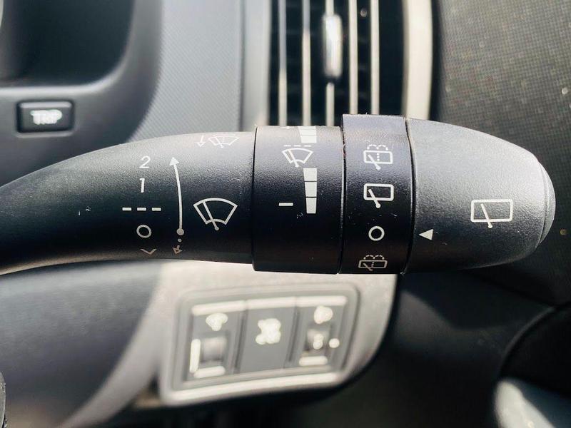 i30