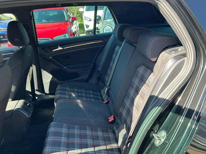 2016 Volkswagen Golf - AutoTrader Import