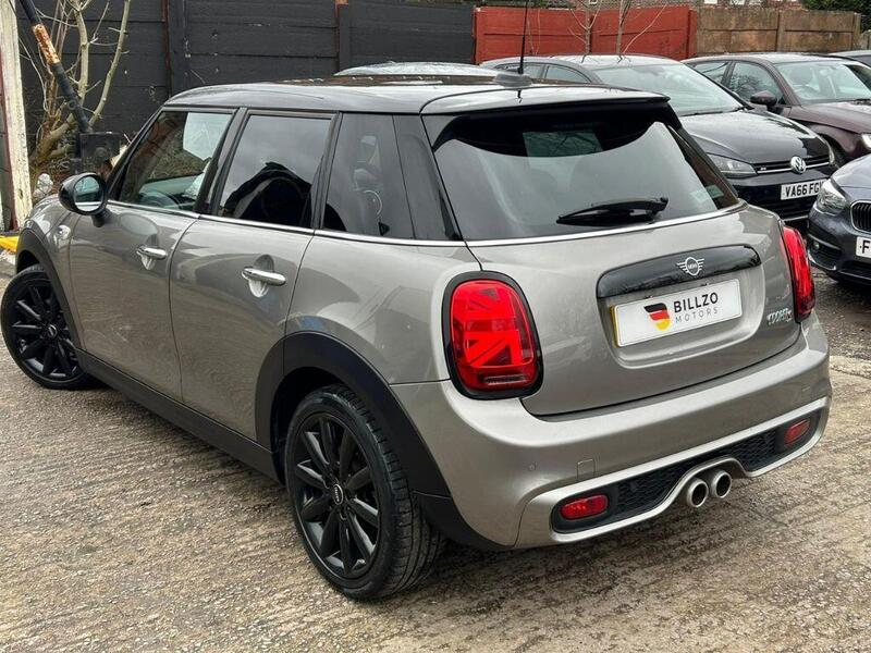2019 MINI Hatch - AutoTrader Import