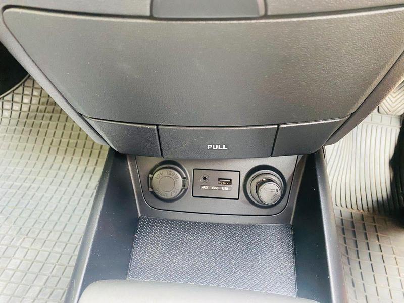 i30