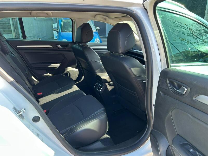 2021 Renault Megane - AutoTrader Import