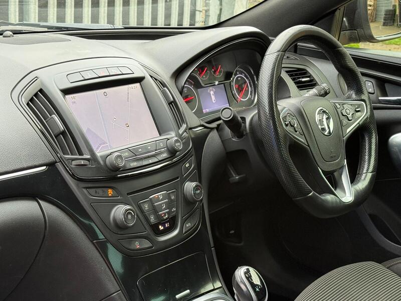 2014 Vauxhall Insignia - AutoTrader Import