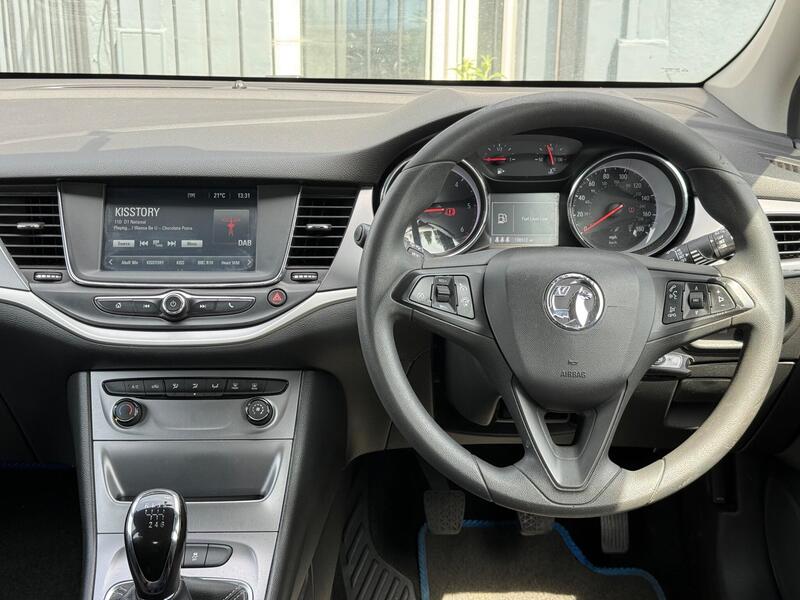 2017 Vauxhall Astra - AutoTrader Import