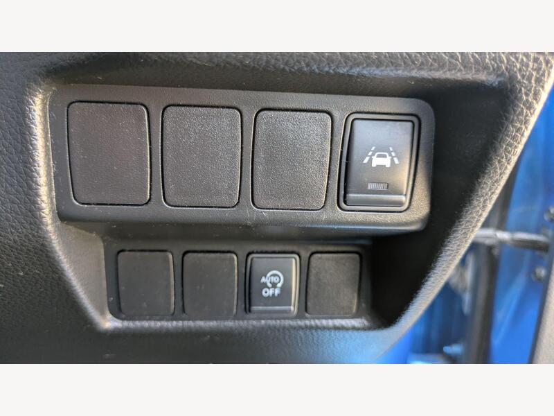 Blue 2018 Nissan Qashqai - AutoTrader Import