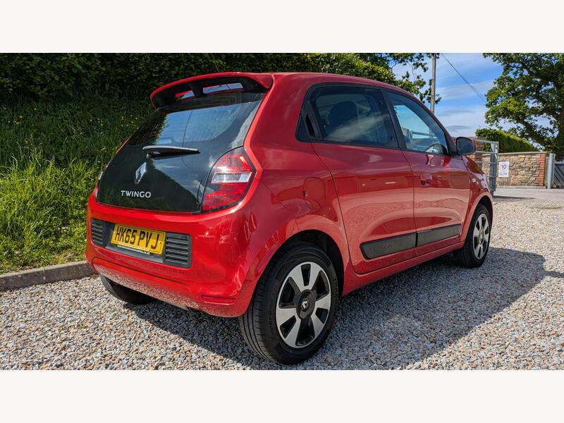 2015 Renault Twingo - AutoTrader Import