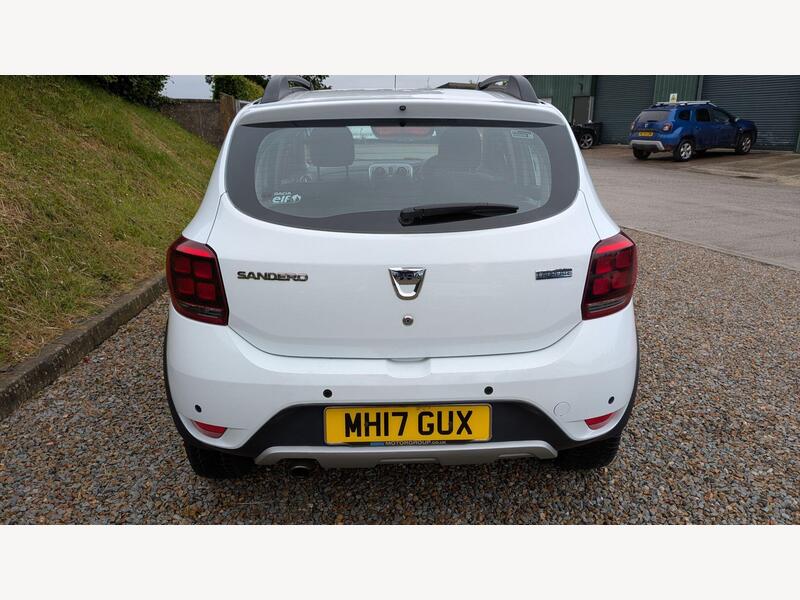 2017 Dacia Sandero Stepway - AutoTrader Import