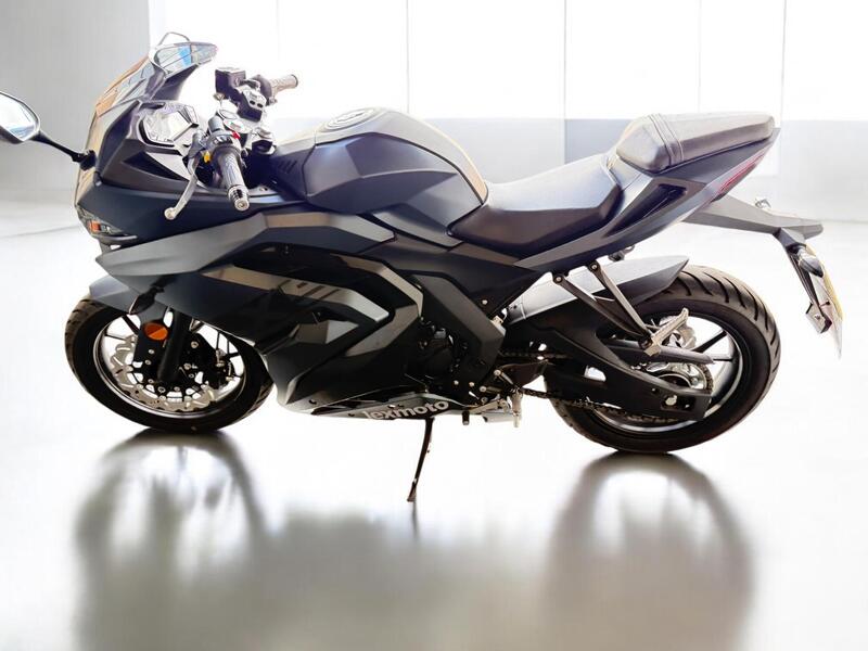 2025 Lexmoto LXS 125 - AutoTrader Import