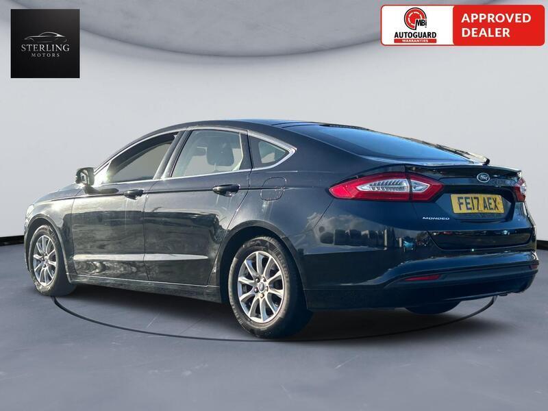 Black 2017 Ford Mondeo - exterior