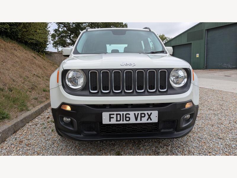 WHITE 2016 Jeep Renegade - AutoTrader Import