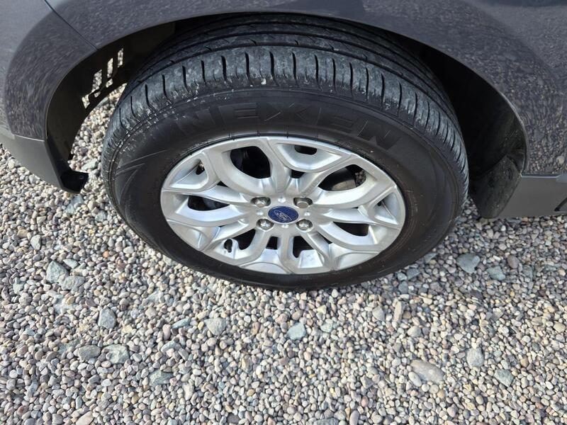 Ford EcoSport 1.0T EcoBoost Zetec 2WD Euro 6 (s/s) 5dr 2015 — view 19