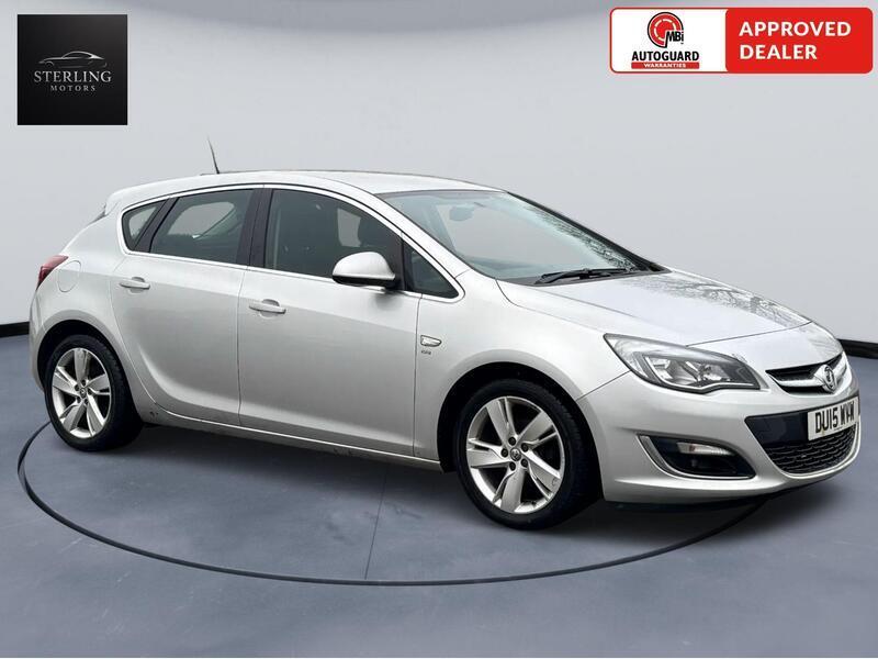 2015 Vauxhall Astra - exterior