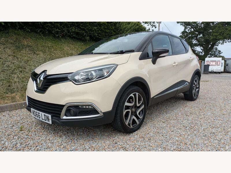 2016 Renault Captur - AutoTrader Import