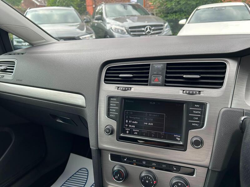 2016 Volkswagen Golf - AutoTrader Import
