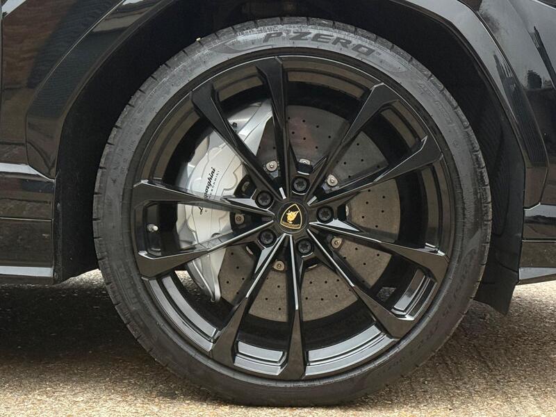 2021 Lamborghini Urus - AutoTrader Import