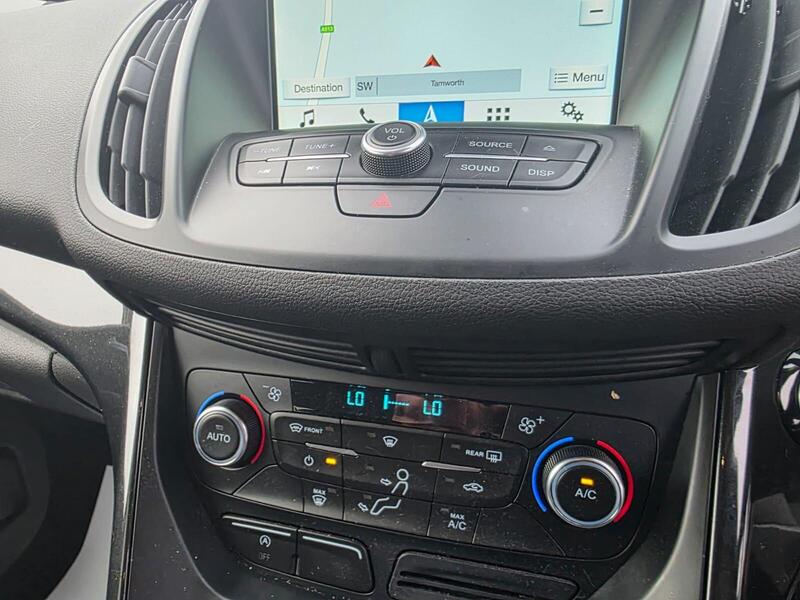 Ford Kuga 1.5T EcoBoost Titanium 2WD Euro 6 (s/s) 5dr 2018 — view 24