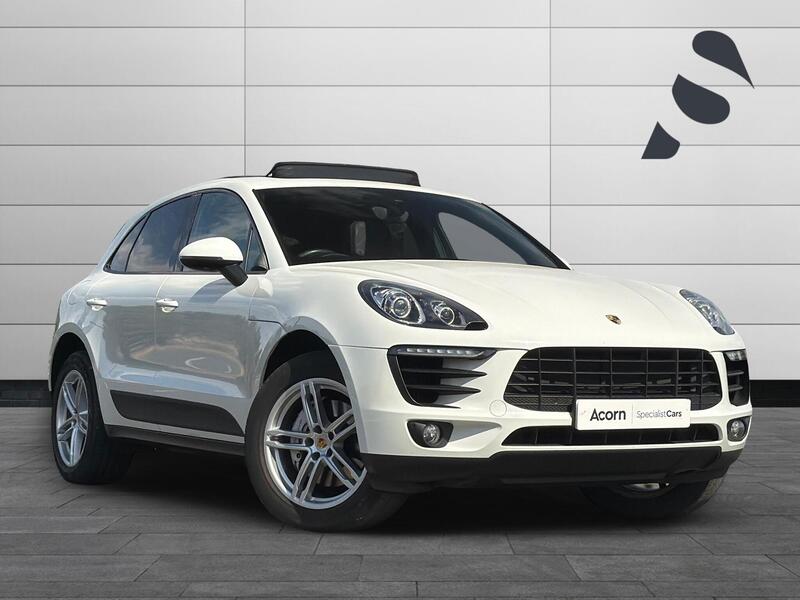 Porsche Macan Image