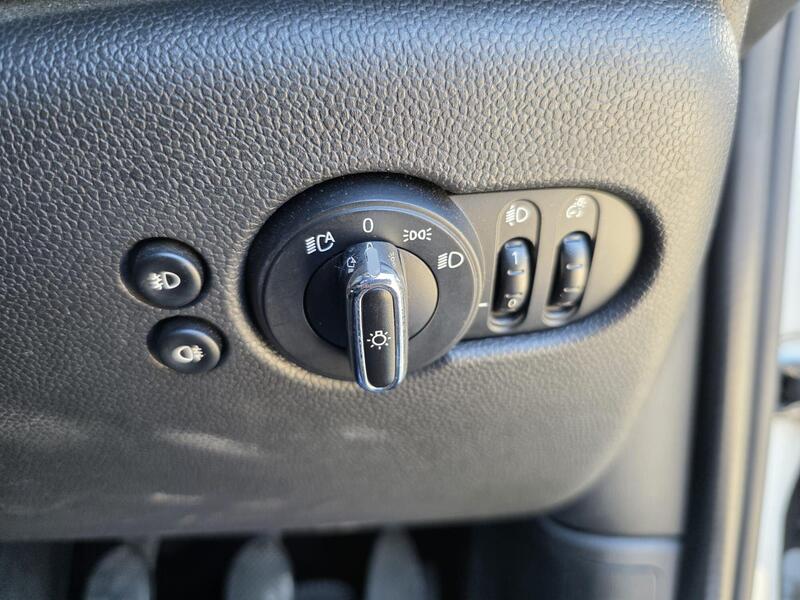 MINI Hatch 1.5 Cooper Euro 6 (s/s) 3dr 2014 — view 27