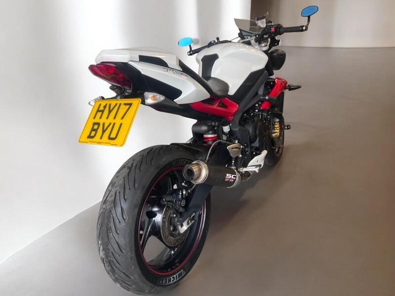2017 Triumph Street Triple 675 - AutoTrader Import