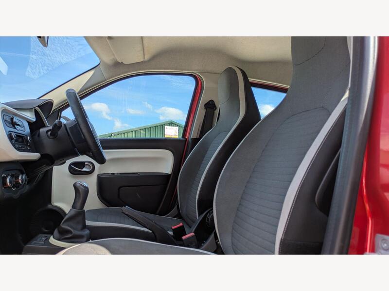 2015 Renault Twingo - AutoTrader Import