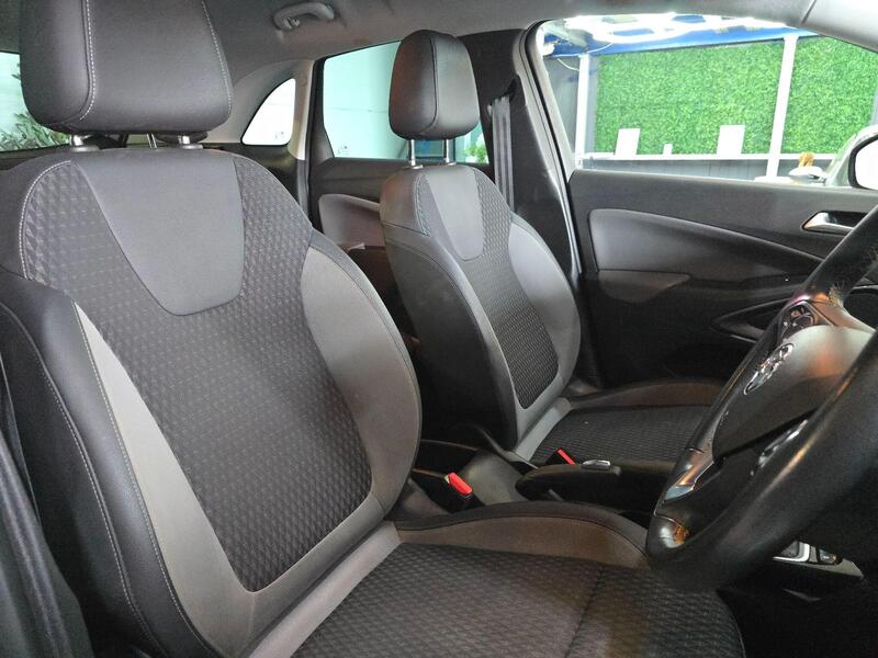 Vauxhall Crossland X 1.2 Turbo Elite Euro 6 (s/s) 5dr 2020 — view 44