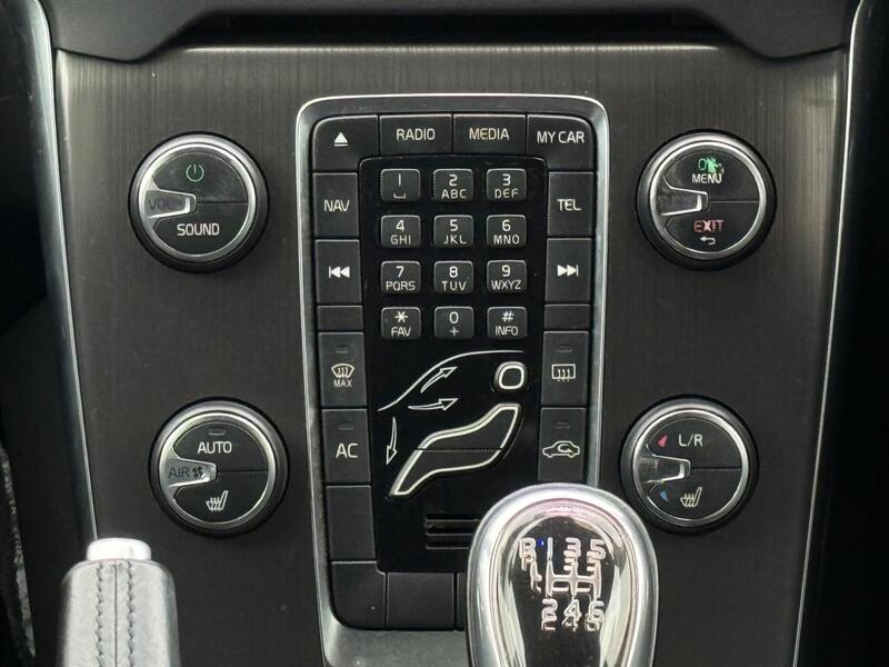 2013 Volvo V40 Cross Country - AutoTrader Import