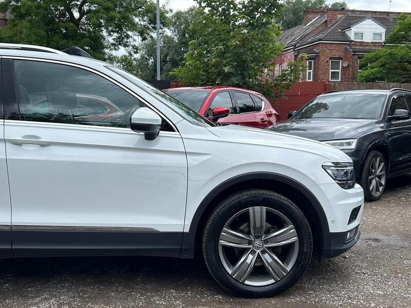 WHITE 2018 Volkswagen Tiguan - AutoTrader Import