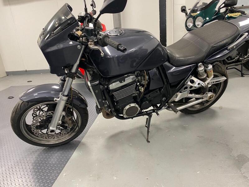 1999 Kawasaki ZRX1100 - AutoTrader Import