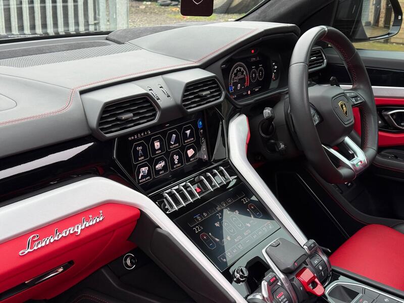 2021 Lamborghini Urus - AutoTrader Import