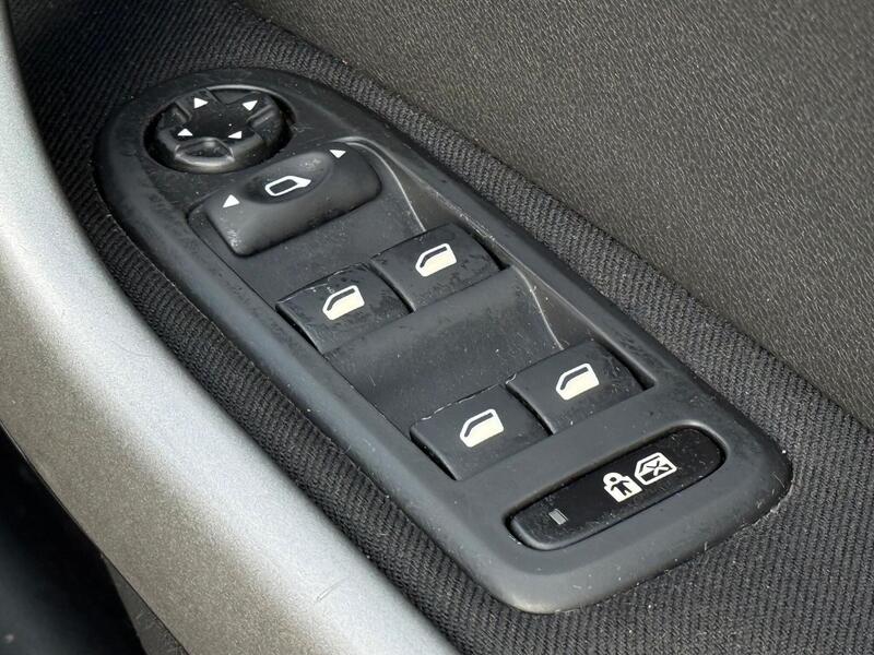 2009 Peugeot 308 - AutoTrader Import