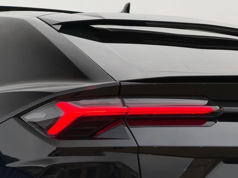 2021 Lamborghini Urus - AutoTrader Import