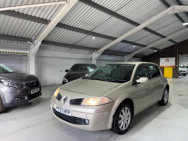 Renault Megane 1.6 VVT Dynamique Proactive 2dr