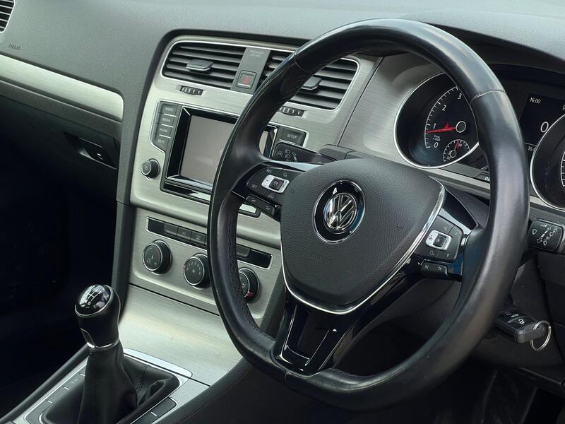 2015 Volkswagen Golf - AutoTrader Import