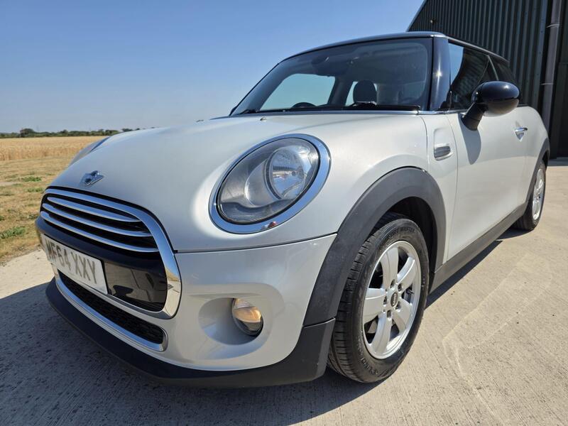 MINI Hatch 1.5 Cooper Euro 6 (s/s) 3dr 2014 — view 19